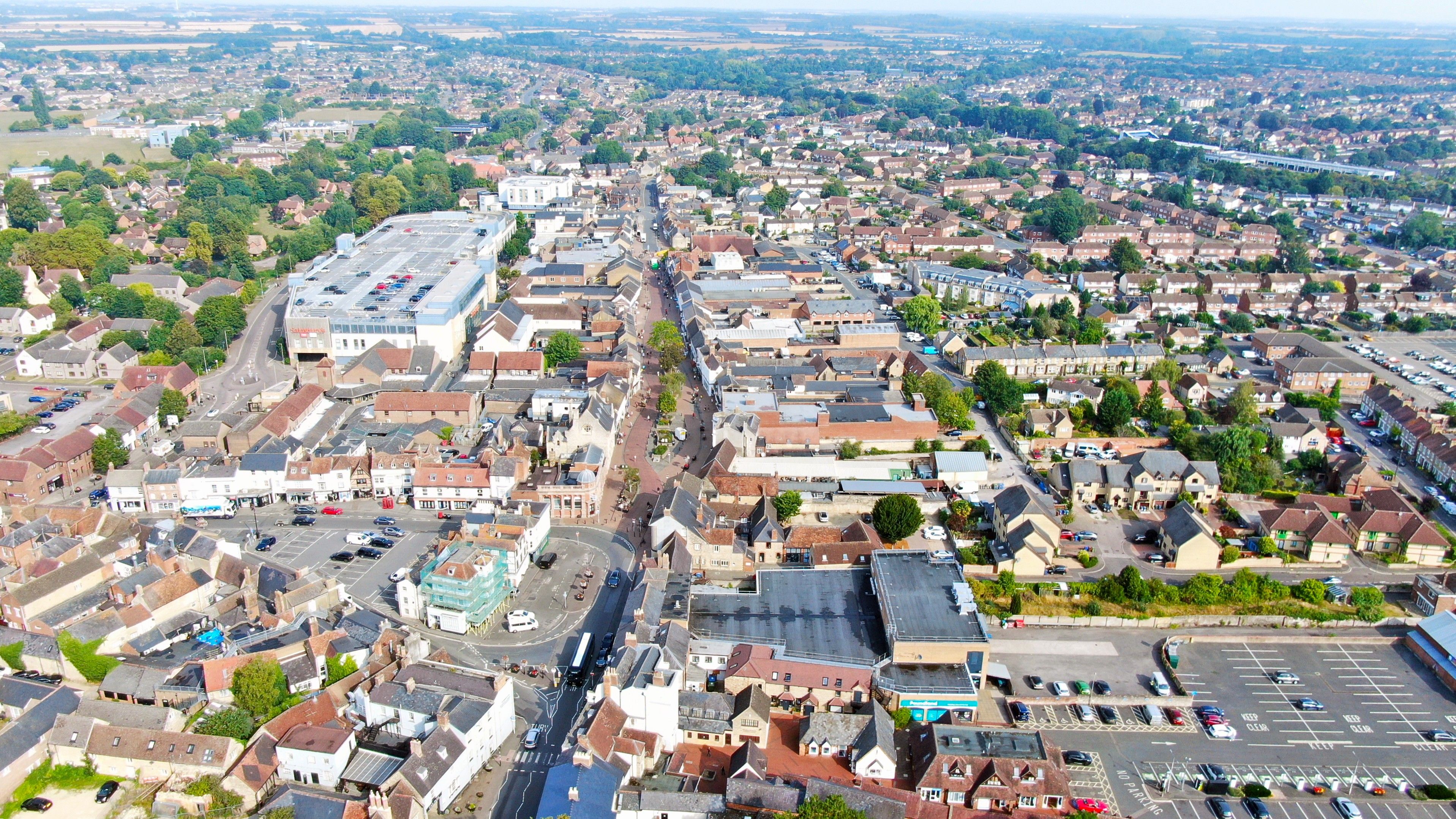 Aerial photo of Bicester town centre