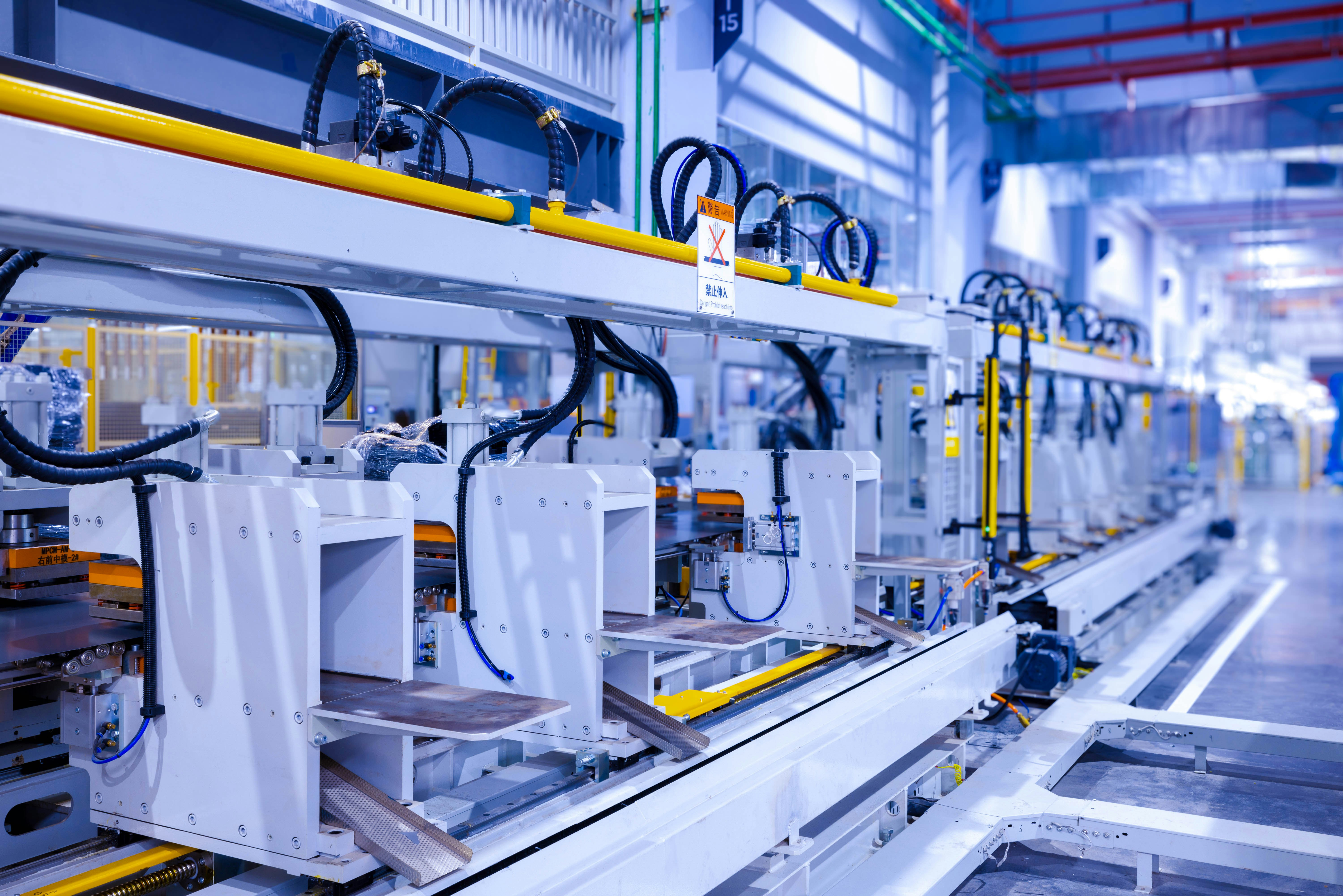 Robotic technology in a life sciences laboratory, representing the growth of Oxfordshire’s life sciences and innovation sector