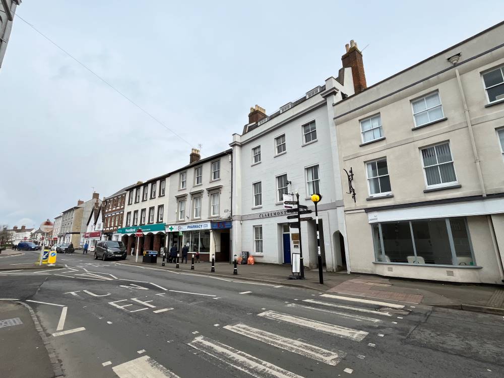 Claremont House in Bicester Town Centre